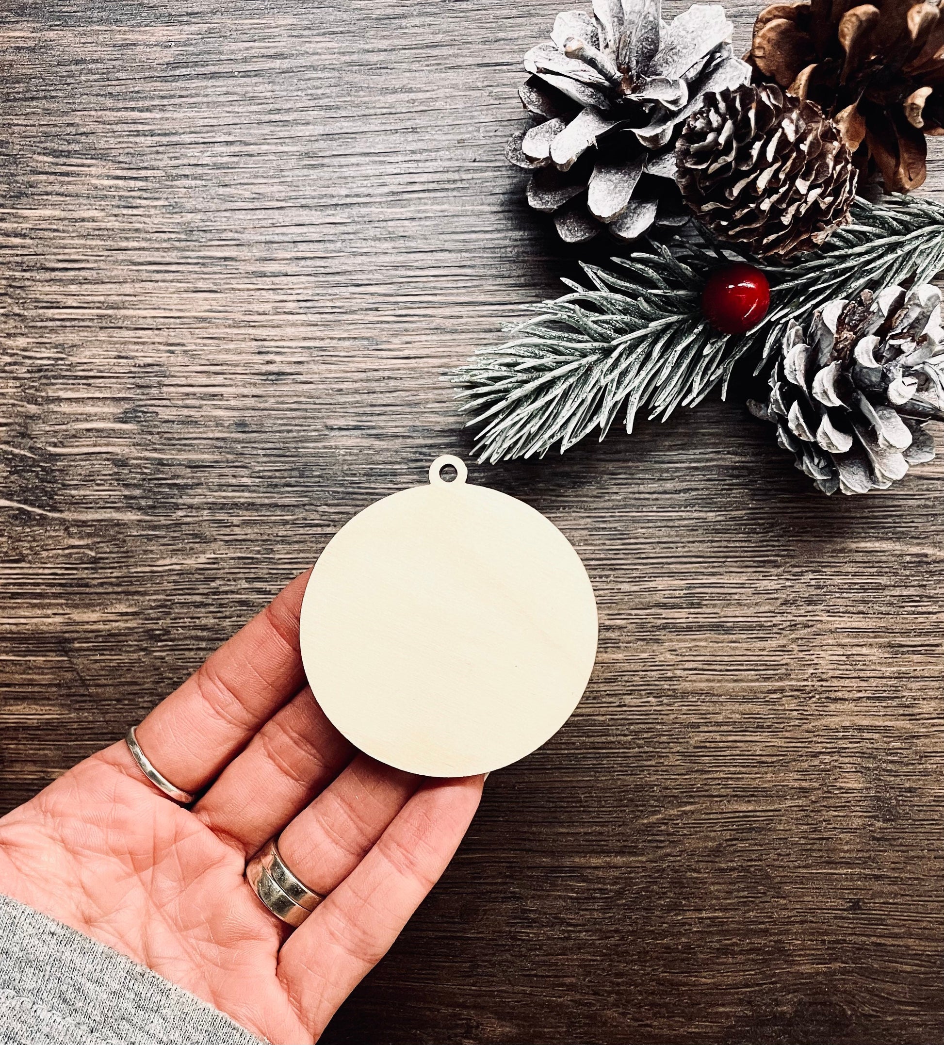 Set of 10 Nordic Christmas Blank Baubles | DIY Scandi Christmas Tree Decorations | Wooden Craft Blanks