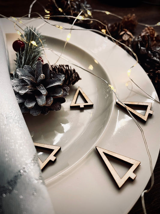 Minimalist Christmas Table Confetti / Christmas Table Decorations | Nordic Christmas Holiday Decor