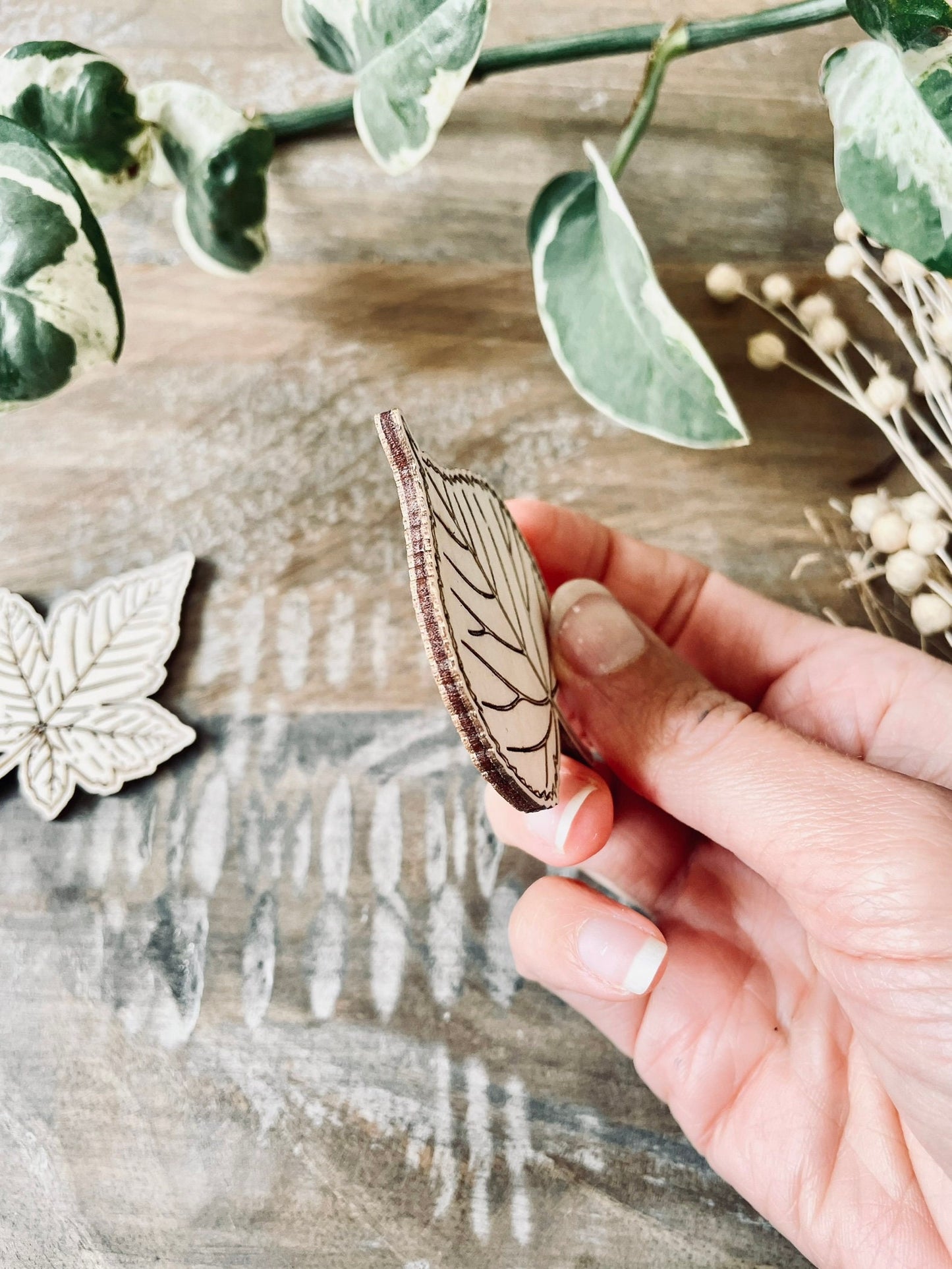 7x Wooden Leaves / Leaf Shapes | Laser Cut Leaves | Craft leaf Cut Out