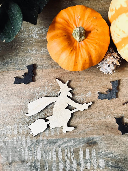 10x Wooden Halloween Witch Shapes from 40mm Tall | Halloween Decor | 3mm Thick Laser Cut Plywood Blanks | Craft Shapes